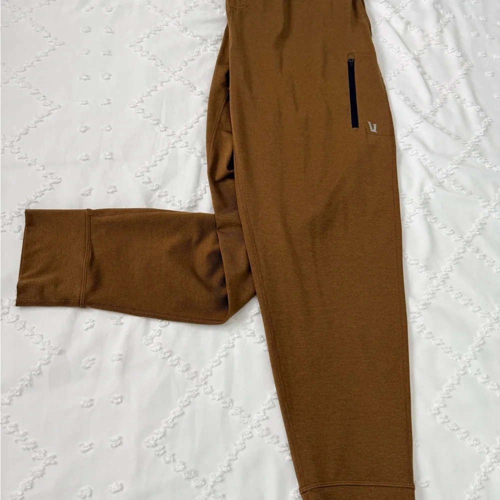 Vuori Men’s Sunday Performance Joggers – Warm Gold / Pecan Heather – Size XL - Picture 4 of 9